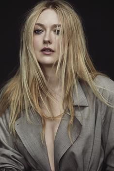 lovelydakota-photoshoot-2018-francescocarrozzini-009.jpg