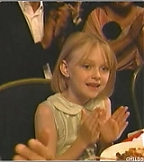 lovely-dakota-family-television-awards-2003-08-14-31.jpg