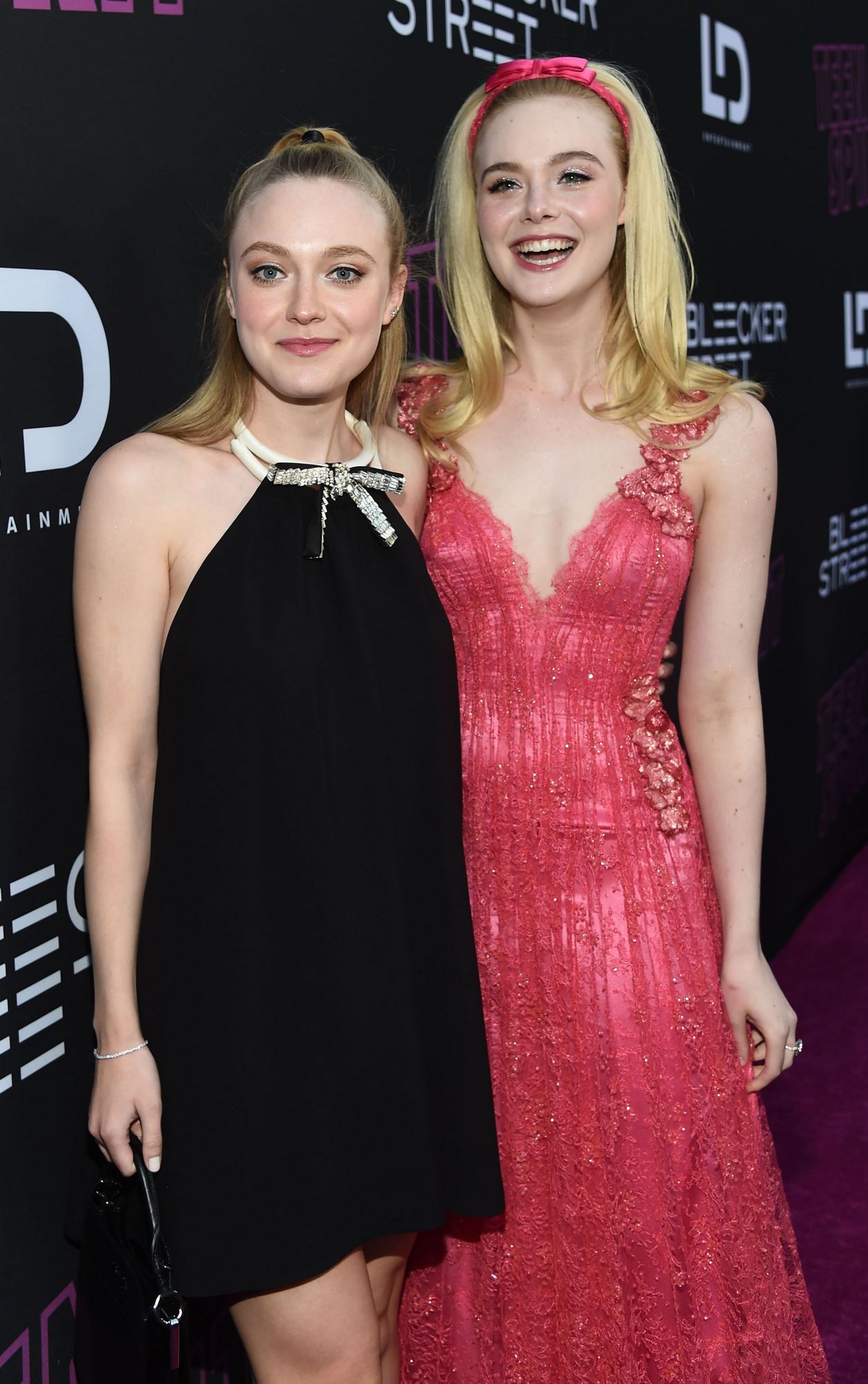 lovelydakota-2019-teenspirit-premiere-048.jpg
