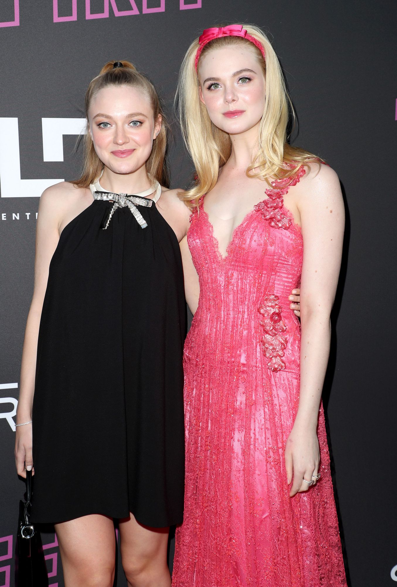 lovelydakota-2019-teenspirit-premiere-051.jpg