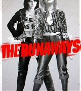 lovely-dakota-runaways-poster-05.jpg